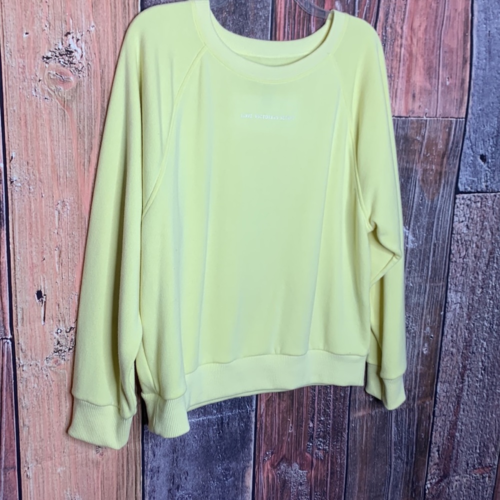 Victoria Secret Crewneck